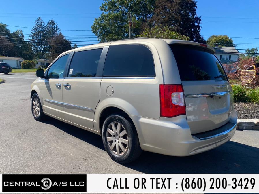 2012 Chrysler Town & Country 4dr Wgn Touring-L, available for sale in East Windsor, Connecticut | Central A/S LLC. East Windsor, Connecticut 2012 Chrysler Town & Country 4dr Wgn Touring-L, available for sale in East Windsor, Connecticut | Central A/S LLC. East Windsor, Connecticut
