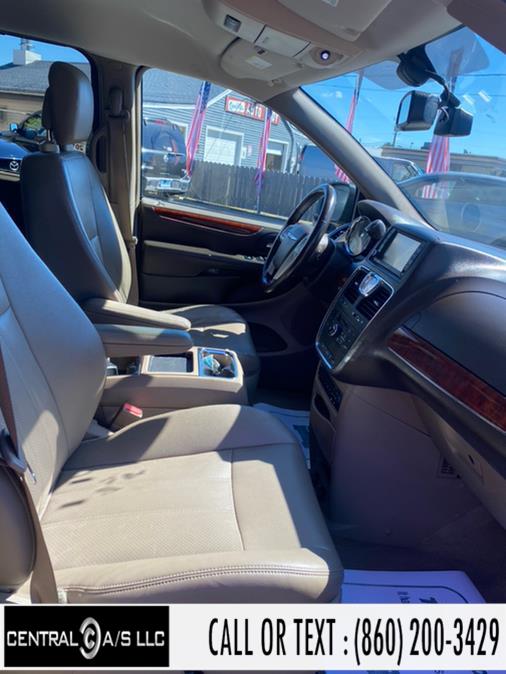 2012 Chrysler Town & Country 4dr Wgn Touring-L, available for sale in East Windsor, Connecticut | Central A/S LLC. East Windsor, Connecticut 2012 Chrysler Town & Country 4dr Wgn Touring-L, available for sale in East Windsor, Connecticut | Central A/S LLC. East Windsor, Connecticut