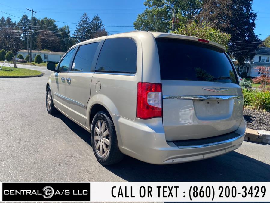 2012 Chrysler Town & Country 4dr Wgn Touring-L, available for sale in East Windsor, Connecticut | Central A/S LLC. East Windsor, Connecticut 2012 Chrysler Town & Country 4dr Wgn Touring-L, available for sale in East Windsor, Connecticut | Central A/S LLC. East Windsor, Connecticut