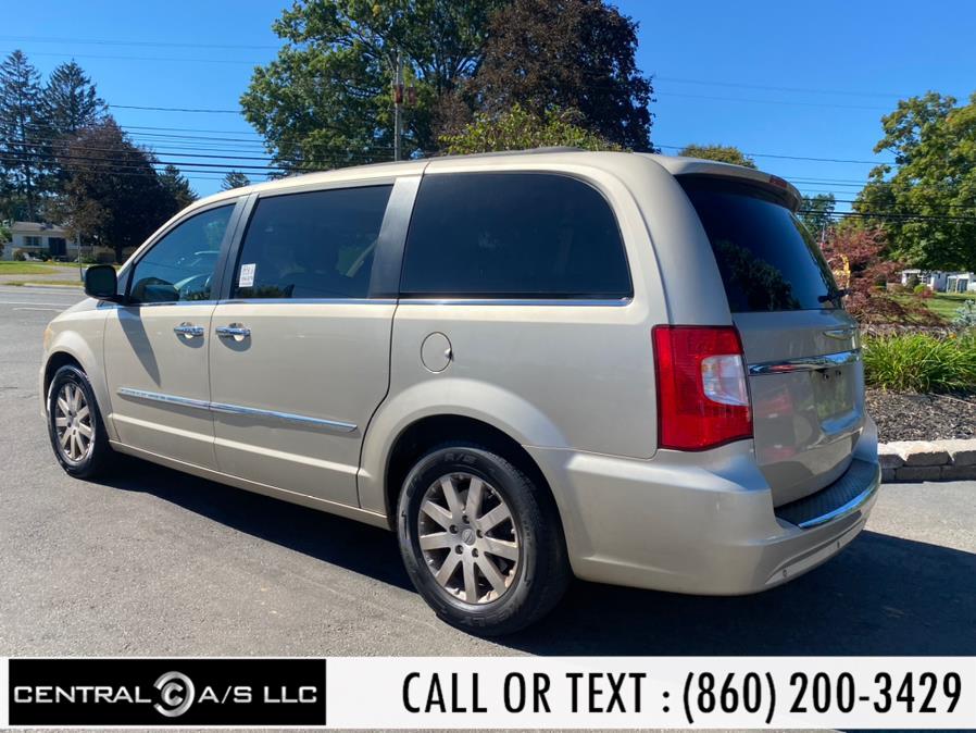 2012 Chrysler Town & Country 4dr Wgn Touring-L, available for sale in East Windsor, Connecticut | Central A/S LLC. East Windsor, Connecticut 2012 Chrysler Town & Country 4dr Wgn Touring-L, available for sale in East Windsor, Connecticut | Central A/S LLC. East Windsor, Connecticut