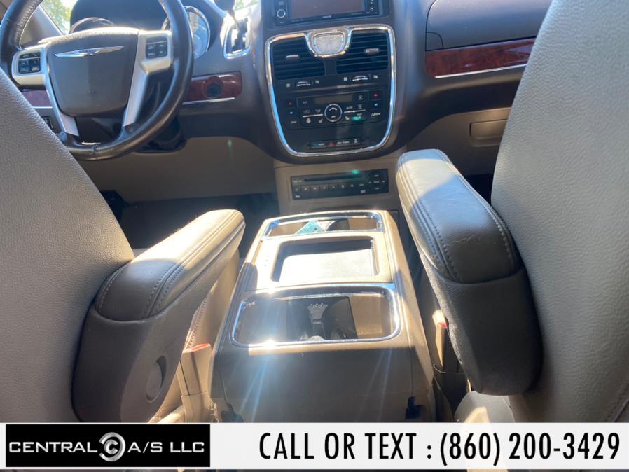 2012 Chrysler Town & Country 4dr Wgn Touring-L, available for sale in East Windsor, Connecticut | Central A/S LLC. East Windsor, Connecticut 2012 Chrysler Town & Country 4dr Wgn Touring-L, available for sale in East Windsor, Connecticut | Central A/S LLC. East Windsor, Connecticut