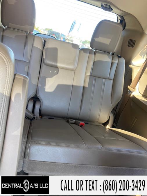 2012 Chrysler Town & Country 4dr Wgn Touring-L, available for sale in East Windsor, Connecticut | Central A/S LLC. East Windsor, Connecticut 2012 Chrysler Town & Country 4dr Wgn Touring-L, available for sale in East Windsor, Connecticut | Central A/S LLC. East Windsor, Connecticut