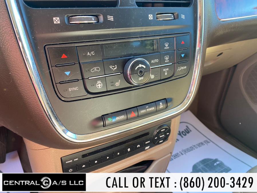 2012 Chrysler Town & Country 4dr Wgn Touring-L, available for sale in East Windsor, Connecticut | Central A/S LLC. East Windsor, Connecticut 2012 Chrysler Town & Country 4dr Wgn Touring-L, available for sale in East Windsor, Connecticut | Central A/S LLC. East Windsor, Connecticut