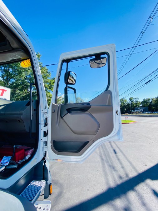 2013 KENWORTH K270 20 FEET DRY BOX + PALFINGER LIFT GATE + NO CDL, available for sale in South Amboy, New Jersey | NJ Truck Spot. South Amboy, New Jersey 2013 KENWORTH K270 20 FEET DRY BOX + PALFINGER LIFT GATE + NO CDL, available for sale in South Amboy, New Jersey | NJ Truck Spot. South Amboy, New Jersey
