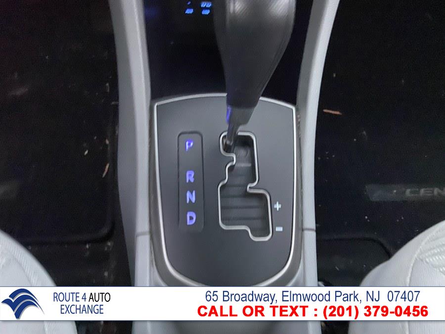Used Hyundai Accent SE Sedan Auto 2017 | Route 4 Auto Exchange. Elmwood Park, New Jersey Used Hyundai Accent SE Sedan Auto 2017 | Route 4 Auto Exchange. Elmwood Park, New Jersey