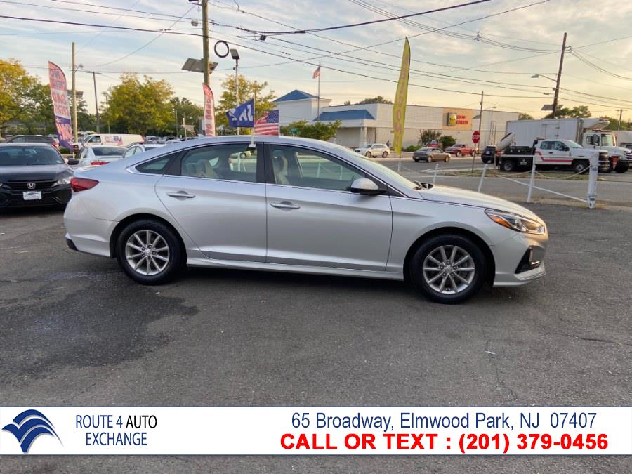 Used Hyundai Sonata SE 2.4L 2018 | Route 4 Auto Exchange. Elmwood Park, New Jersey Used Hyundai Sonata SE 2.4L 2018 | Route 4 Auto Exchange. Elmwood Park, New Jersey