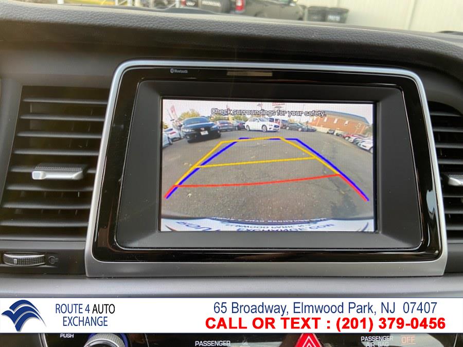 Used Hyundai Sonata SE 2.4L 2018 | Route 4 Auto Exchange. Elmwood Park, New Jersey Used Hyundai Sonata SE 2.4L 2018 | Route 4 Auto Exchange. Elmwood Park, New Jersey