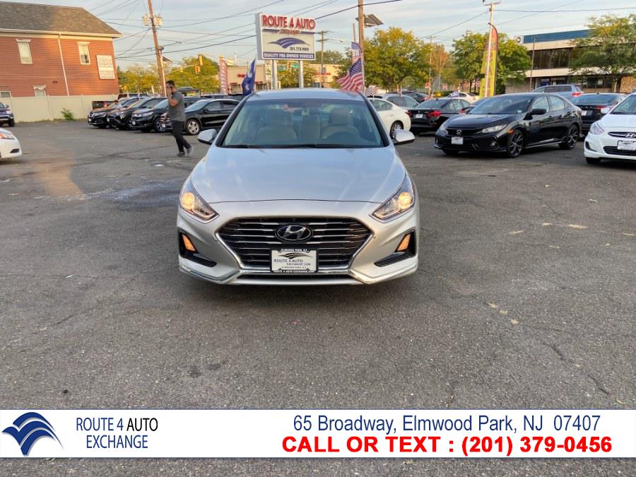Used Hyundai Sonata SE 2.4L 2018 | Route 4 Auto Exchange. Elmwood Park, New Jersey Used Hyundai Sonata SE 2.4L 2018 | Route 4 Auto Exchange. Elmwood Park, New Jersey