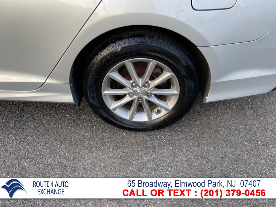 Used Hyundai Sonata SE 2.4L 2018 | Route 4 Auto Exchange. Elmwood Park, New Jersey Used Hyundai Sonata SE 2.4L 2018 | Route 4 Auto Exchange. Elmwood Park, New Jersey
