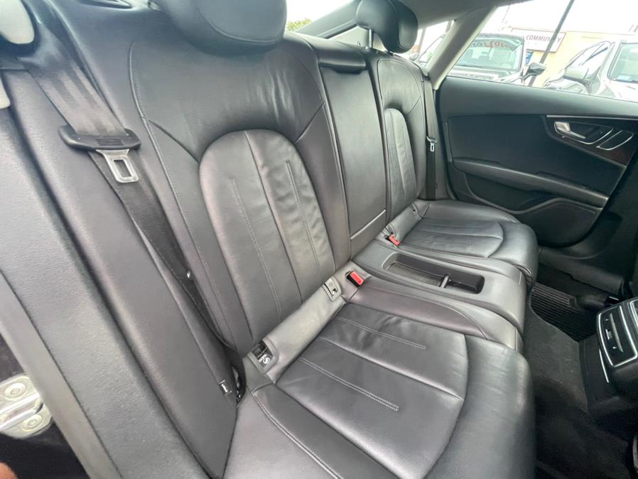 Used Audi A7 4dr HB quattro 3.0 Premium Plus 2012 | Auto Match LLC. Waterbury, Connecticut Used Audi A7 4dr HB quattro 3.0 Premium Plus 2012 | Auto Match LLC. Waterbury, Connecticut