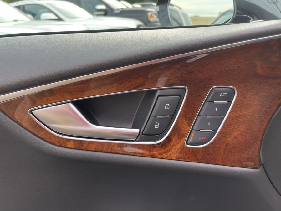 Used Audi A7 4dr HB quattro 3.0 Premium Plus 2012 | Auto Match LLC. Waterbury, Connecticut Used Audi A7 4dr HB quattro 3.0 Premium Plus 2012 | Auto Match LLC. Waterbury, Connecticut