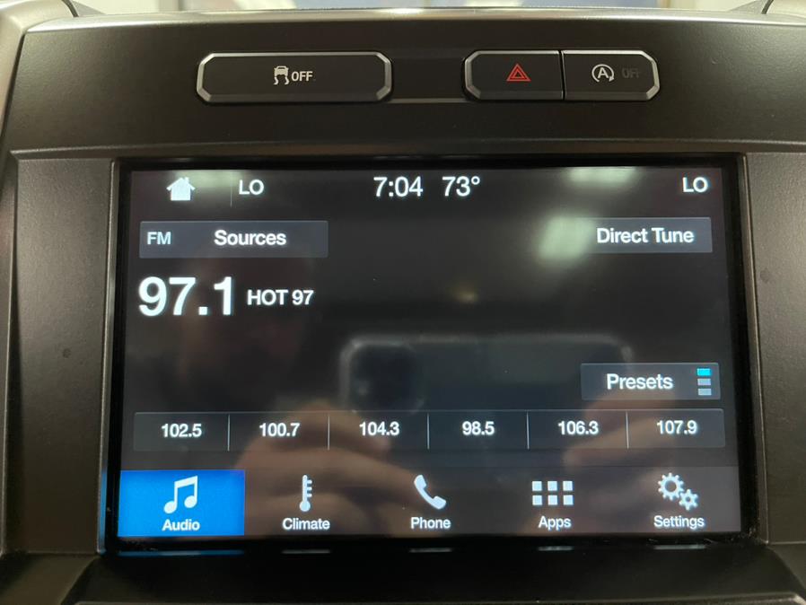 Used Ford F-150 Lariat 4WD SuperCrew 5.5'' Box 2017 | 5 Towns Drive. Inwood, New York Used Ford F-150 Lariat 4WD SuperCrew 5.5'' Box 2017 | 5 Towns Drive. Inwood, New York