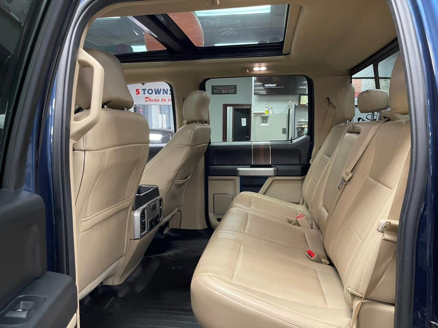 Used Ford F-150 Lariat 4WD SuperCrew 5.5'' Box 2017 | 5 Towns Drive. Inwood, New York Used Ford F-150 Lariat 4WD SuperCrew 5.5'' Box 2017 | 5 Towns Drive. Inwood, New York