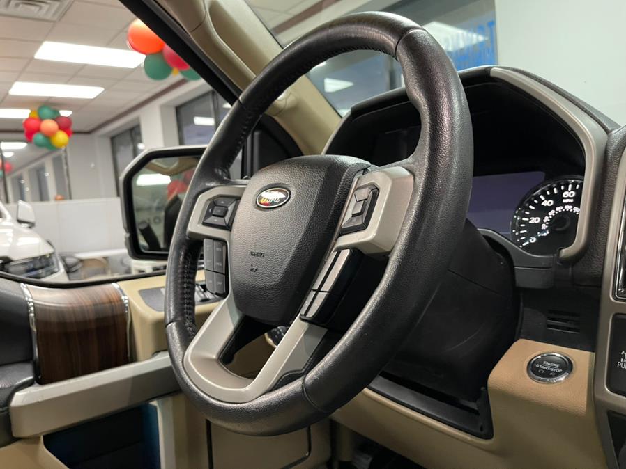 Used Ford F-150 Lariat 4WD SuperCrew 5.5'' Box 2017 | 5 Towns Drive. Inwood, New York Used Ford F-150 Lariat 4WD SuperCrew 5.5'' Box 2017 | 5 Towns Drive. Inwood, New York