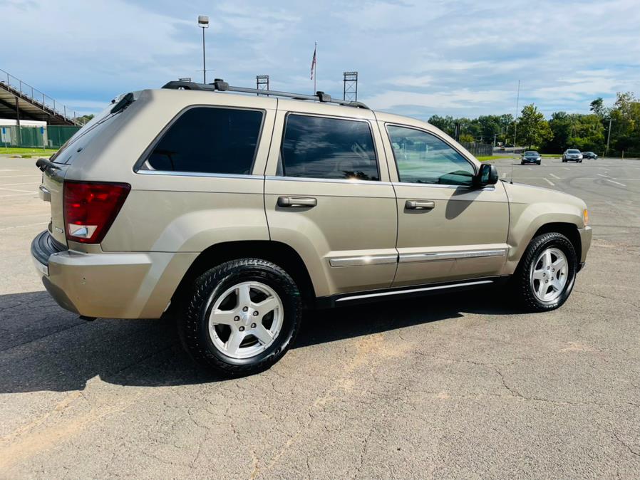 2005 Jeep Grand Cherokee 4dr Limited 4WD, available for sale in New Britain, Connecticut | Supreme Automotive. New Britain, Connecticut 2005 Jeep Grand Cherokee 4dr Limited 4WD, available for sale in New Britain, Connecticut | Supreme Automotive. New Britain, Connecticut
