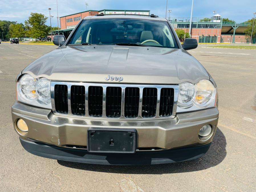 2005 Jeep Grand Cherokee 4dr Limited 4WD, available for sale in New Britain, Connecticut | Supreme Automotive. New Britain, Connecticut 2005 Jeep Grand Cherokee 4dr Limited 4WD, available for sale in New Britain, Connecticut | Supreme Automotive. New Britain, Connecticut