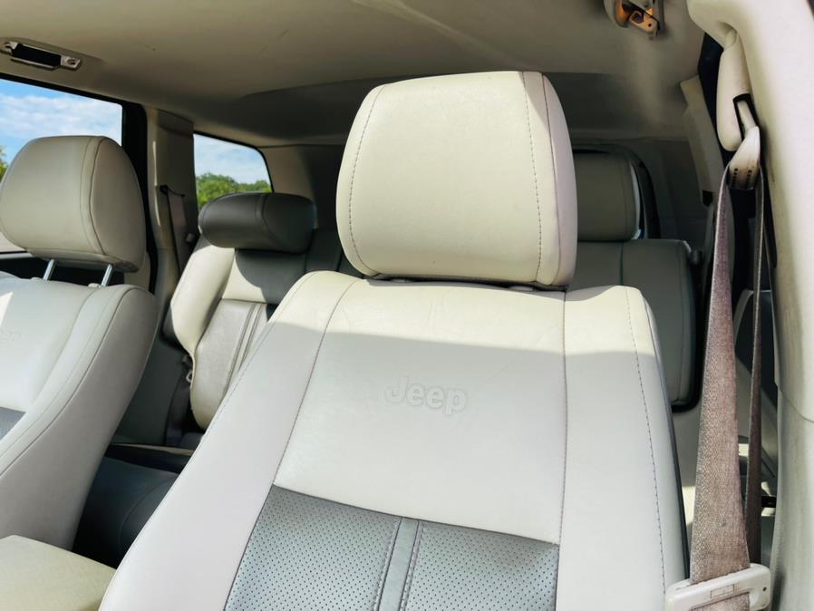 2005 Jeep Grand Cherokee 4dr Limited 4WD, available for sale in New Britain, Connecticut | Supreme Automotive. New Britain, Connecticut 2005 Jeep Grand Cherokee 4dr Limited 4WD, available for sale in New Britain, Connecticut | Supreme Automotive. New Britain, Connecticut