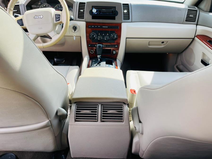 2005 Jeep Grand Cherokee 4dr Limited 4WD, available for sale in New Britain, Connecticut | Supreme Automotive. New Britain, Connecticut 2005 Jeep Grand Cherokee 4dr Limited 4WD, available for sale in New Britain, Connecticut | Supreme Automotive. New Britain, Connecticut