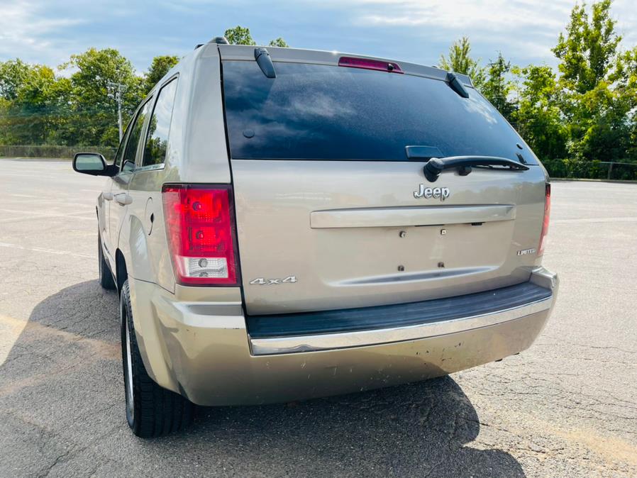 2005 Jeep Grand Cherokee 4dr Limited 4WD, available for sale in New Britain, Connecticut | Supreme Automotive. New Britain, Connecticut 2005 Jeep Grand Cherokee 4dr Limited 4WD, available for sale in New Britain, Connecticut | Supreme Automotive. New Britain, Connecticut