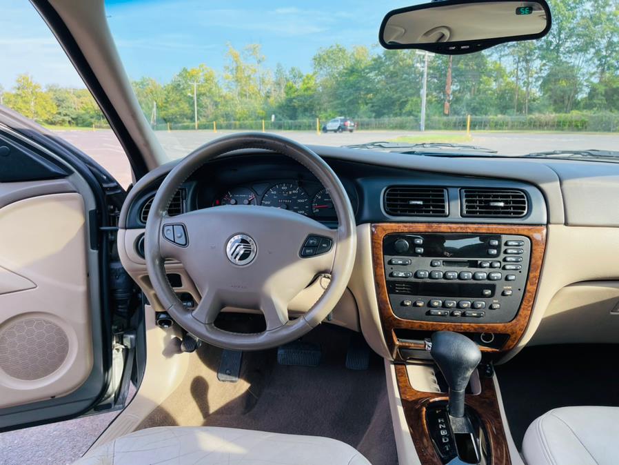 Used Mercury Sable 4dr Sdn LS Premium 2002 | Supreme Automotive. New Britain, Connecticut Used Mercury Sable 4dr Sdn LS Premium 2002 | Supreme Automotive. New Britain, Connecticut
