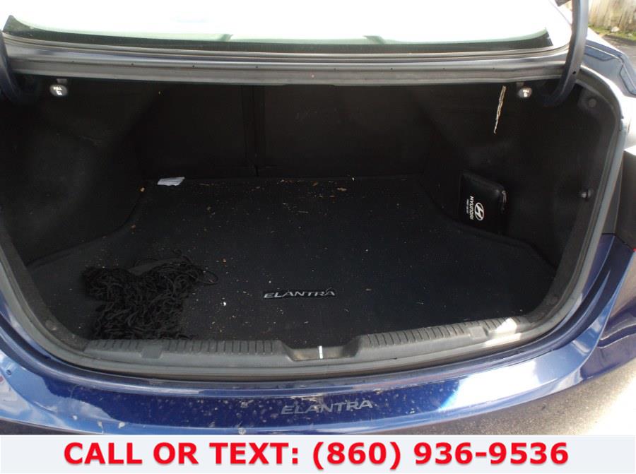 Used Hyundai Elantra 4dr Sdn Auto GLS PZEV (Alabama Plant) 2013 | Lee Motors Sales Inc. Hartford, Connecticut Used Hyundai Elantra 4dr Sdn Auto GLS PZEV (Alabama Plant) 2013 | Lee Motors Sales Inc. Hartford, Connecticut