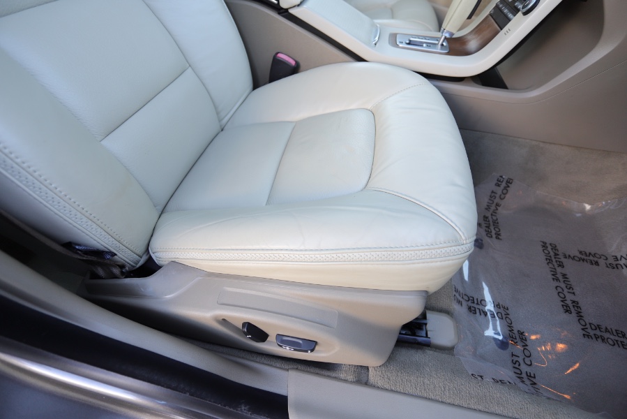 2010 Volvo XC70 Base, available for sale in North Salem, New York | Meccanic Shop North Inc. North Salem, New York 2010 Volvo XC70 Base, available for sale in North Salem, New York | Meccanic Shop North Inc. North Salem, New York