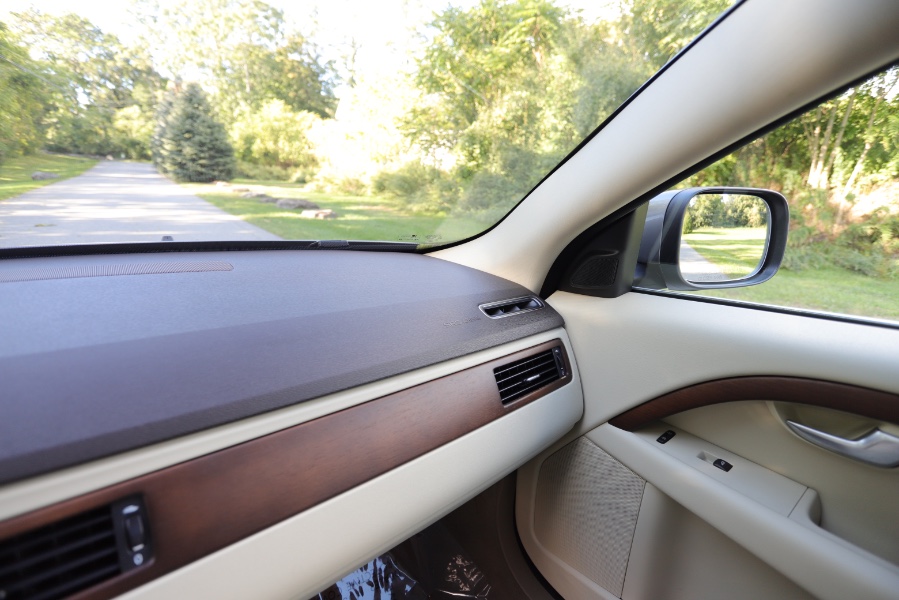 2010 Volvo XC70 Base, available for sale in North Salem, New York | Meccanic Shop North Inc. North Salem, New York 2010 Volvo XC70 Base, available for sale in North Salem, New York | Meccanic Shop North Inc. North Salem, New York