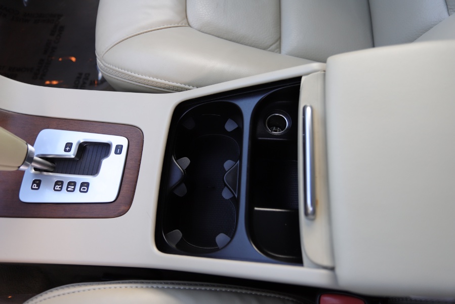 2010 Volvo XC70 Base, available for sale in North Salem, New York | Meccanic Shop North Inc. North Salem, New York 2010 Volvo XC70 Base, available for sale in North Salem, New York | Meccanic Shop North Inc. North Salem, New York