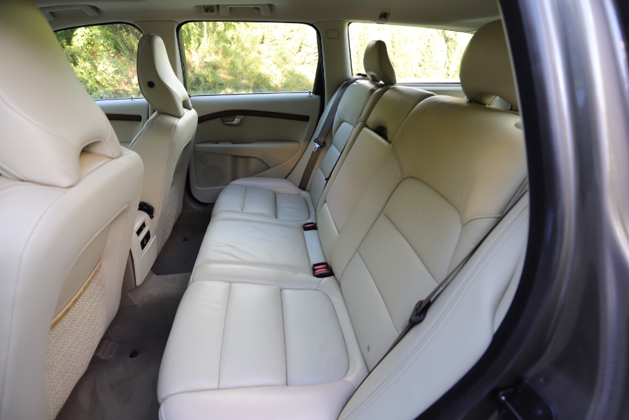2010 Volvo XC70 Base, available for sale in North Salem, New York | Meccanic Shop North Inc. North Salem, New York 2010 Volvo XC70 Base, available for sale in North Salem, New York | Meccanic Shop North Inc. North Salem, New York