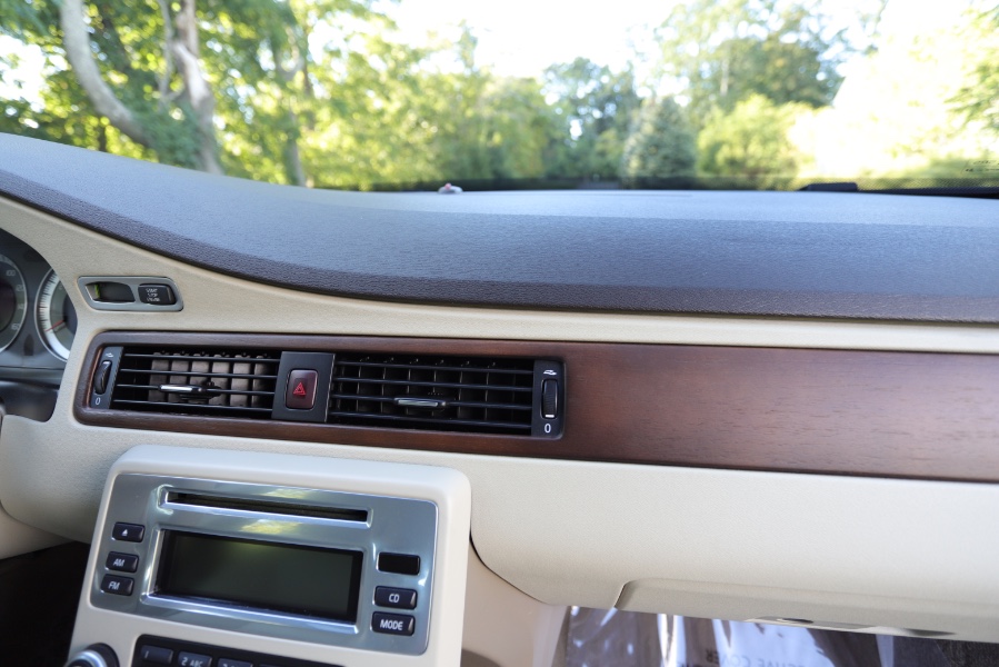 2010 Volvo XC70 Base, available for sale in North Salem, New York | Meccanic Shop North Inc. North Salem, New York 2010 Volvo XC70 Base, available for sale in North Salem, New York | Meccanic Shop North Inc. North Salem, New York