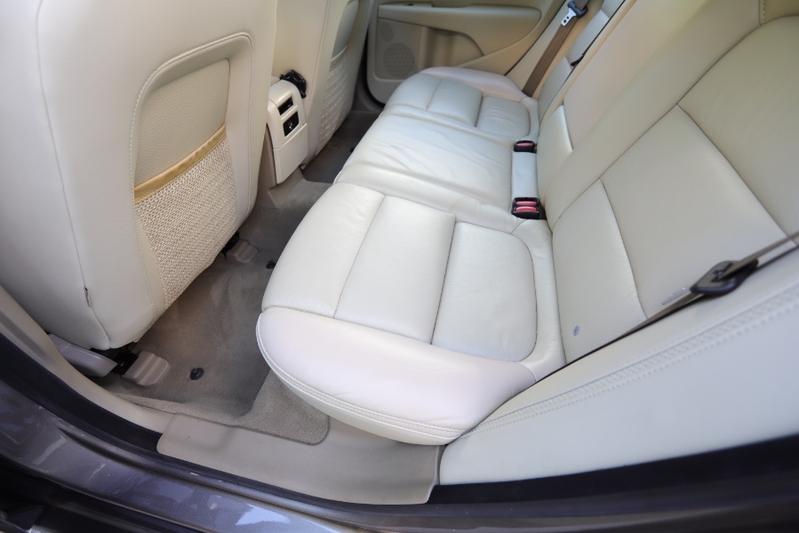 2010 Volvo XC70 Base, available for sale in North Salem, New York | Meccanic Shop North Inc. North Salem, New York 2010 Volvo XC70 Base, available for sale in North Salem, New York | Meccanic Shop North Inc. North Salem, New York