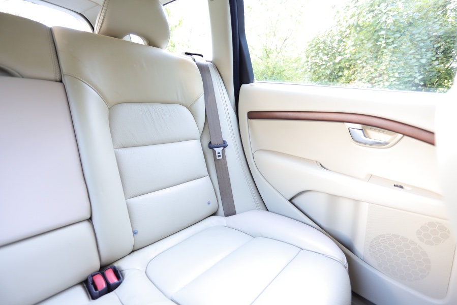 2010 Volvo XC70 Base, available for sale in North Salem, New York | Meccanic Shop North Inc. North Salem, New York 2010 Volvo XC70 Base, available for sale in North Salem, New York | Meccanic Shop North Inc. North Salem, New York