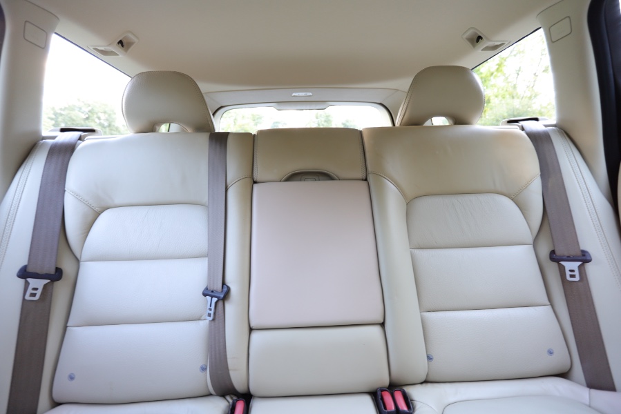 2010 Volvo XC70 Base, available for sale in North Salem, New York | Meccanic Shop North Inc. North Salem, New York 2010 Volvo XC70 Base, available for sale in North Salem, New York | Meccanic Shop North Inc. North Salem, New York