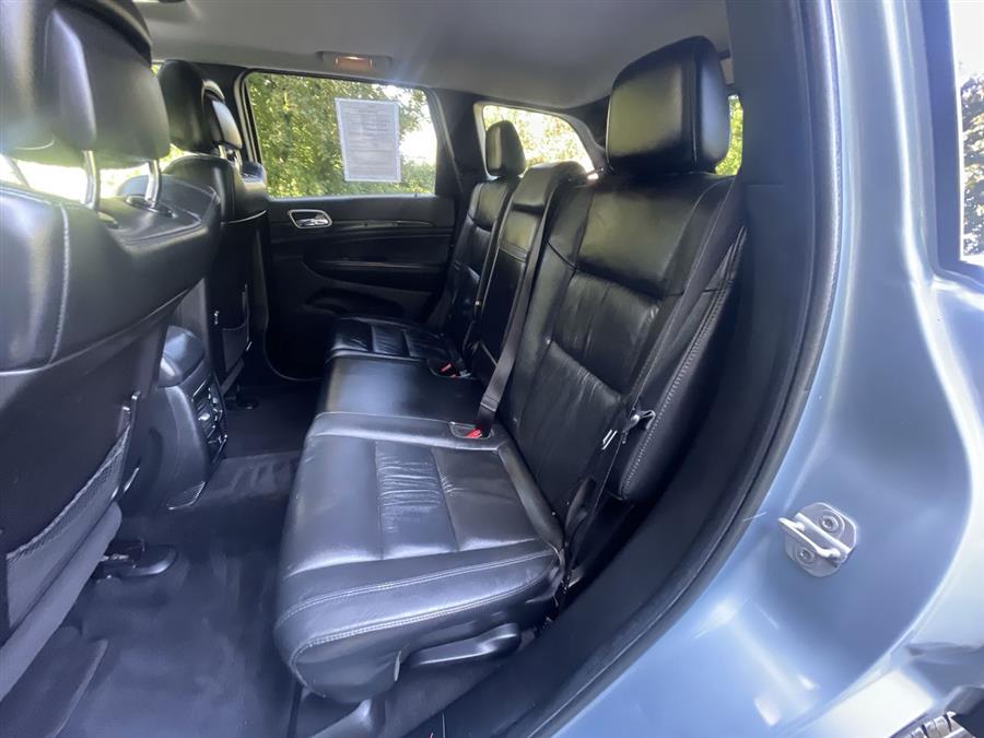 Used Jeep Grand Cherokee 4WD 4dr Laredo 2012 | Wiz Leasing Inc. Stratford, Connecticut Used Jeep Grand Cherokee 4WD 4dr Laredo 2012 | Wiz Leasing Inc. Stratford, Connecticut