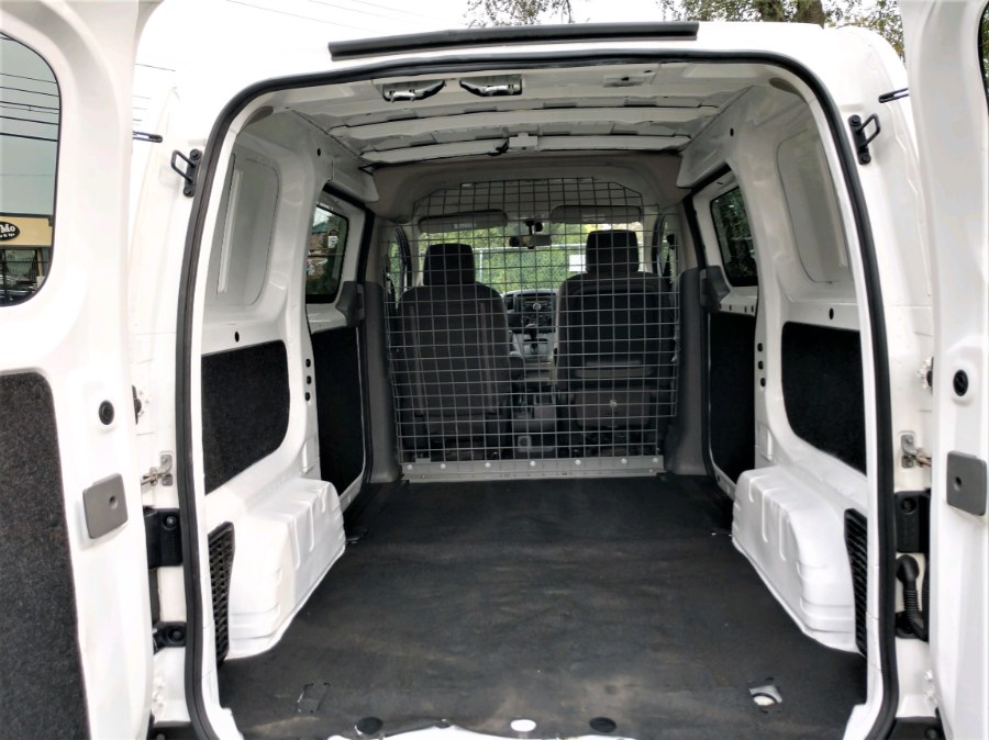 2016 Chevrolet City Express Cargo Van FWD 115" LT, available for sale in COPIAGUE, New York | Warwick Auto Sales Inc. COPIAGUE, New York 2016 Chevrolet City Express Cargo Van FWD 115" LT, available for sale in COPIAGUE, New York | Warwick Auto Sales Inc. COPIAGUE, New York