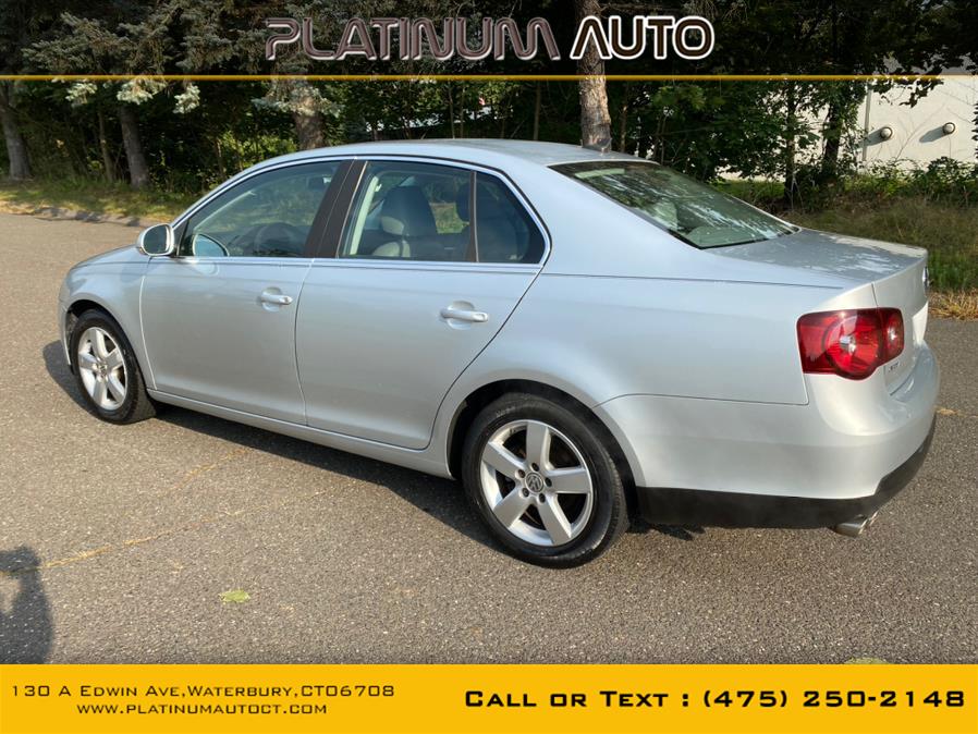 2009 Volkswagen Jetta Sedan 4dr Auto SE, available for sale in Waterbury, Connecticut | Platinum Auto Care. Waterbury, Connecticut 2009 Volkswagen Jetta Sedan 4dr Auto SE, available for sale in Waterbury, Connecticut | Platinum Auto Care. Waterbury, Connecticut