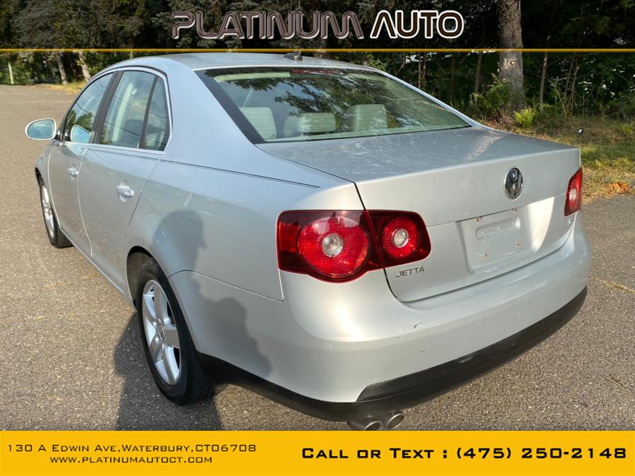 2009 Volkswagen Jetta Sedan 4dr Auto SE, available for sale in Waterbury, Connecticut | Platinum Auto Care. Waterbury, Connecticut 2009 Volkswagen Jetta Sedan 4dr Auto SE, available for sale in Waterbury, Connecticut | Platinum Auto Care. Waterbury, Connecticut