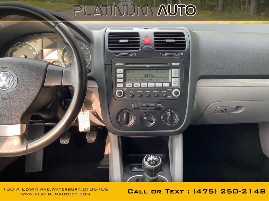 2009 Volkswagen Jetta Sedan 4dr Auto SE, available for sale in Waterbury, Connecticut | Platinum Auto Care. Waterbury, Connecticut 2009 Volkswagen Jetta Sedan 4dr Auto SE, available for sale in Waterbury, Connecticut | Platinum Auto Care. Waterbury, Connecticut