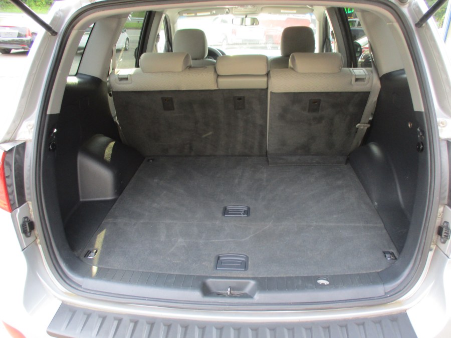 2009 Hyundai Santa Fe Santa Fe, available for sale in Meriden, Connecticut | Cos Central Auto. Meriden, Connecticut 2009 Hyundai Santa Fe Santa Fe, available for sale in Meriden, Connecticut | Cos Central Auto. Meriden, Connecticut