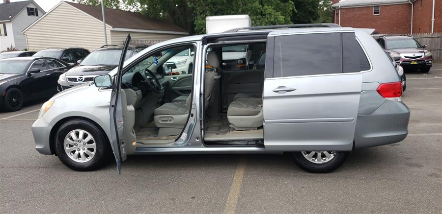Used Honda Odyssey 5dr EX 2010 | Victoria Preowned Autos Inc. Little Ferry, New Jersey Used Honda Odyssey 5dr EX 2010 | Victoria Preowned Autos Inc. Little Ferry, New Jersey