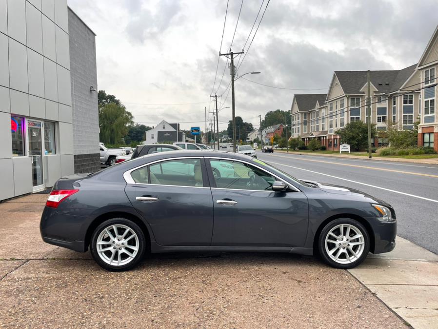 2010 Nissan Maxima 4dr Sdn V6 CVT 3.5 SV, available for sale in Manchester, Connecticut | Carsonmain LLC. Manchester, Connecticut 2010 Nissan Maxima 4dr Sdn V6 CVT 3.5 SV, available for sale in Manchester, Connecticut | Carsonmain LLC. Manchester, Connecticut