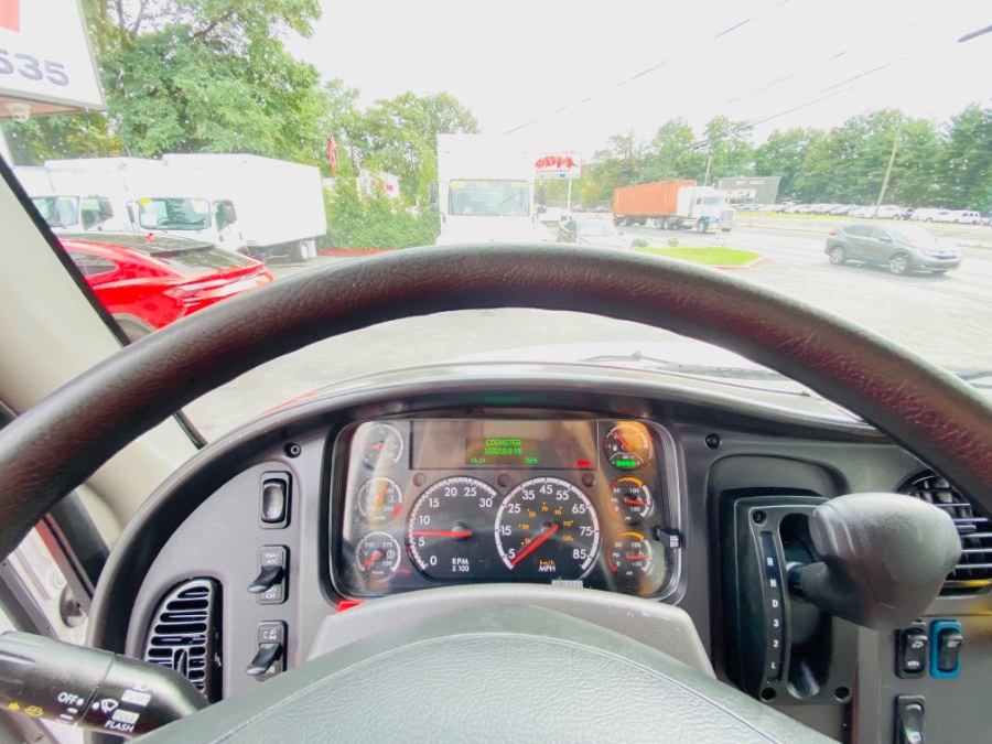2020 FREIGHTLINER M2 106 26 FEET DRY BOX + LIFT GATE + CUMMINS ENG + NO CDL, available for sale in South Amboy, New Jersey | NJ Truck Spot. South Amboy, New Jersey 2020 FREIGHTLINER M2 106 26 FEET DRY BOX + LIFT GATE + CUMMINS ENG + NO CDL, available for sale in South Amboy, New Jersey | NJ Truck Spot. South Amboy, New Jersey