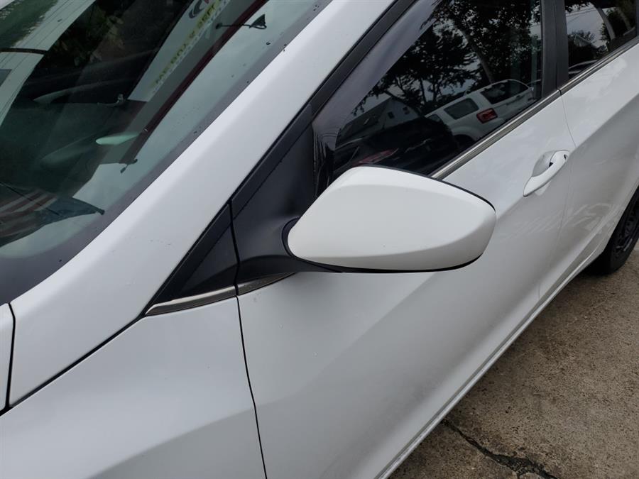 2017 Hyundai Elantra GT Auto, available for sale in Melrose, Massachusetts | Melrose Auto Gallery. Melrose, Massachusetts 2017 Hyundai Elantra GT Auto, available for sale in Melrose, Massachusetts | Melrose Auto Gallery. Melrose, Massachusetts