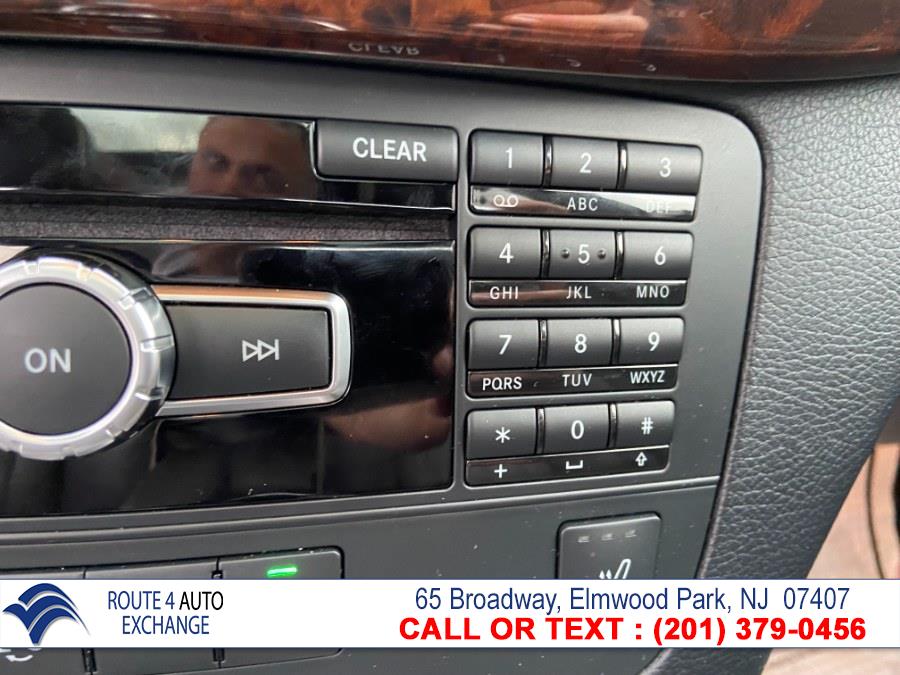 Used Mercedes-Benz GLK-Class 4MATIC 4dr GLK350 2013 | Route 4 Auto Exchange. Elmwood Park, New Jersey Used Mercedes-Benz GLK-Class 4MATIC 4dr GLK350 2013 | Route 4 Auto Exchange. Elmwood Park, New Jersey