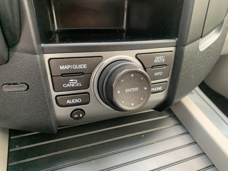 2012 Honda Pilot 4WD 4dr Touring w/RES & Navi, available for sale in Irvington , New Jersey | Auto Haus of Irvington Corp. Irvington , New Jersey 2012 Honda Pilot 4WD 4dr Touring w/RES & Navi, available for sale in Irvington , New Jersey | Auto Haus of Irvington Corp. Irvington , New Jersey