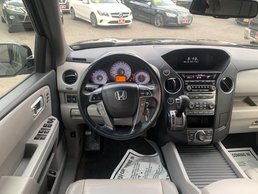 2012 Honda Pilot 4WD 4dr Touring w/RES & Navi, available for sale in Irvington , New Jersey | Auto Haus of Irvington Corp. Irvington , New Jersey 2012 Honda Pilot 4WD 4dr Touring w/RES & Navi, available for sale in Irvington , New Jersey | Auto Haus of Irvington Corp. Irvington , New Jersey