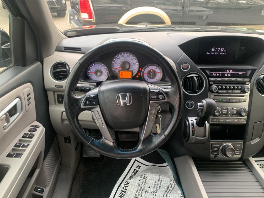 2012 Honda Pilot 4WD 4dr Touring w/RES & Navi, available for sale in Irvington , New Jersey | Auto Haus of Irvington Corp. Irvington , New Jersey 2012 Honda Pilot 4WD 4dr Touring w/RES & Navi, available for sale in Irvington , New Jersey | Auto Haus of Irvington Corp. Irvington , New Jersey