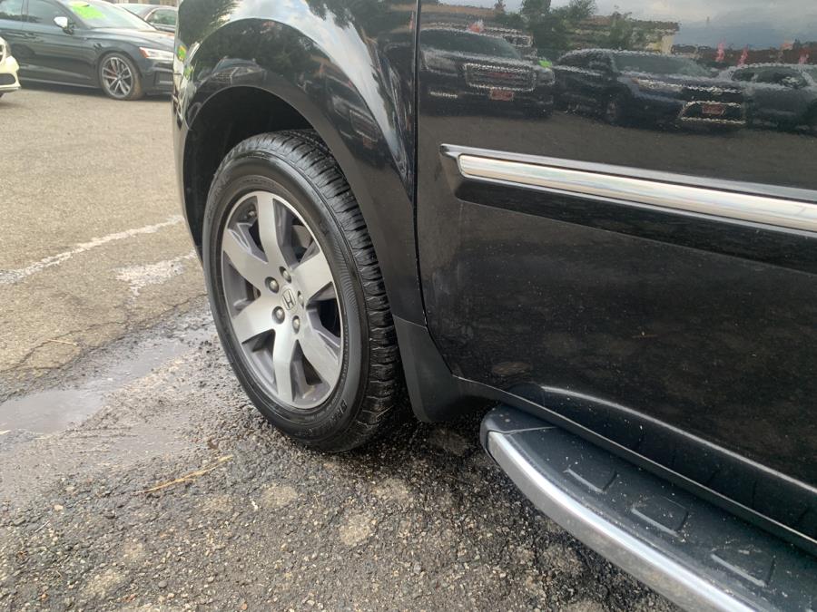 2012 Honda Pilot 4WD 4dr Touring w/RES & Navi, available for sale in Irvington , New Jersey | Auto Haus of Irvington Corp. Irvington , New Jersey 2012 Honda Pilot 4WD 4dr Touring w/RES & Navi, available for sale in Irvington , New Jersey | Auto Haus of Irvington Corp. Irvington , New Jersey