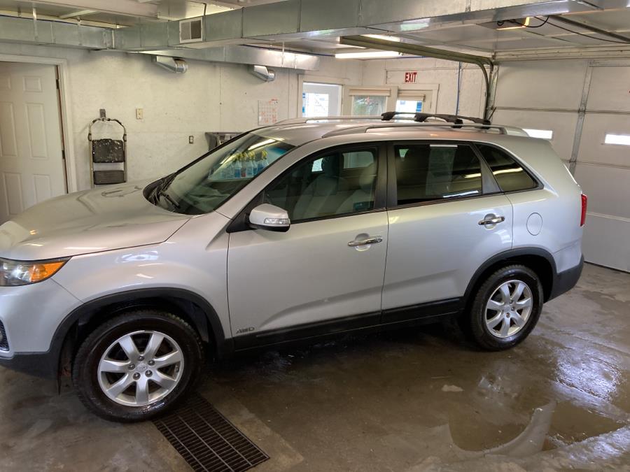 Used Kia Sorento AWD 4dr I4 LX 2011 | Maine Central Motors. Pittsfield, Maine Used Kia Sorento AWD 4dr I4 LX 2011 | Maine Central Motors. Pittsfield, Maine