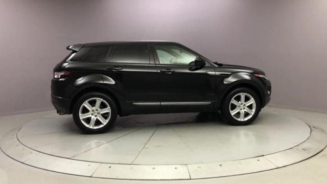 Used Land Rover Range Rover Evoque 5dr HB Pure Premium 2014 | J&M Automotive Sls&Svc LLC. Naugatuck, Connecticut Used Land Rover Range Rover Evoque 5dr HB Pure Premium 2014 | J&M Automotive Sls&Svc LLC. Naugatuck, Connecticut